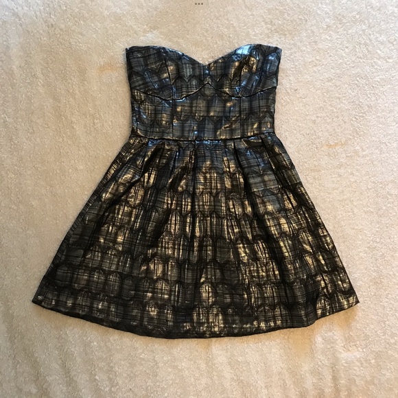 MinkPink Prom / Formal / Cocktail / Clubbing Dress Sz. S - Picture 3 of 8